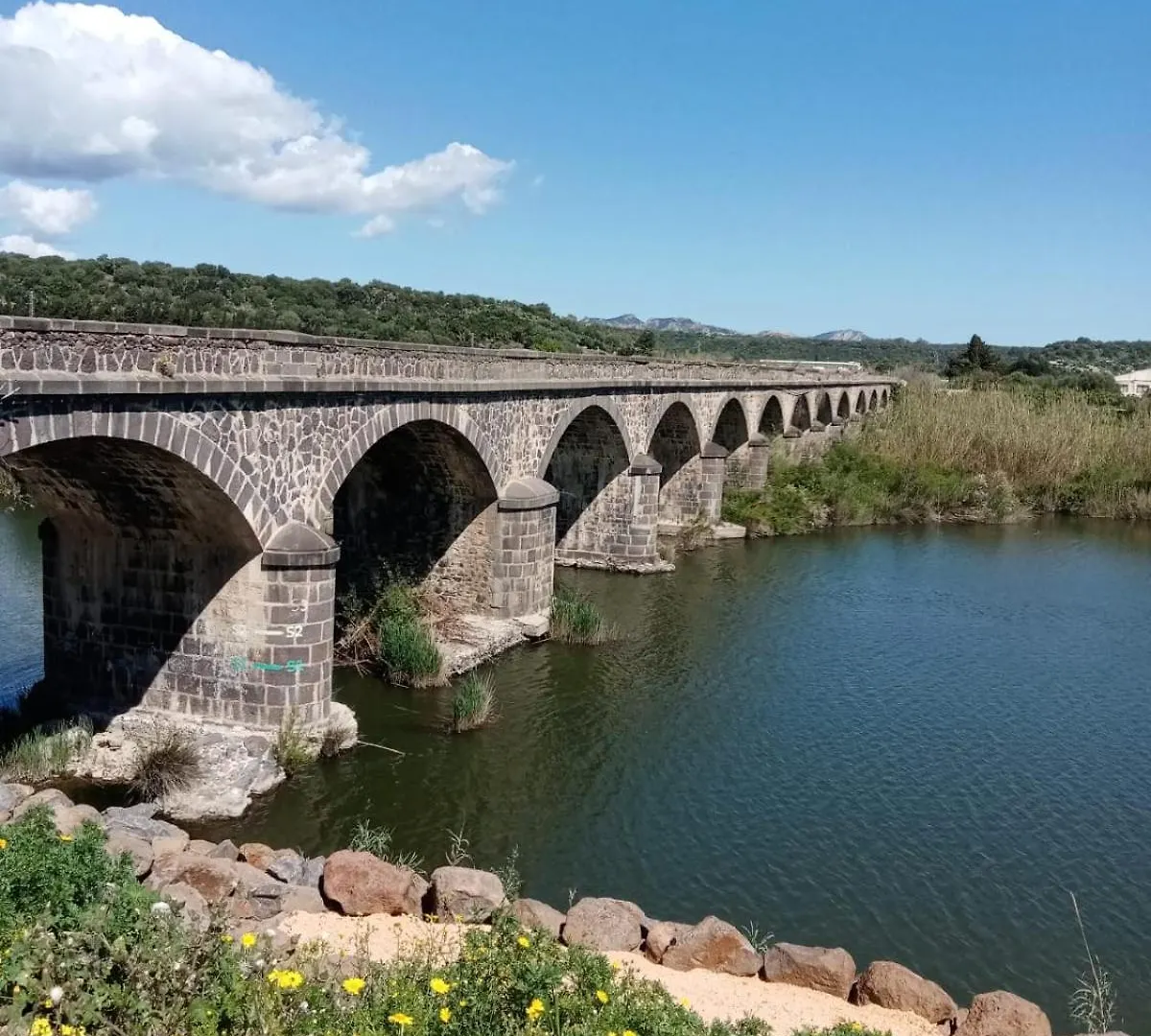 La Caletta Central