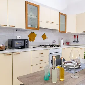 Appartamento Casa Elisa, La Caletta
